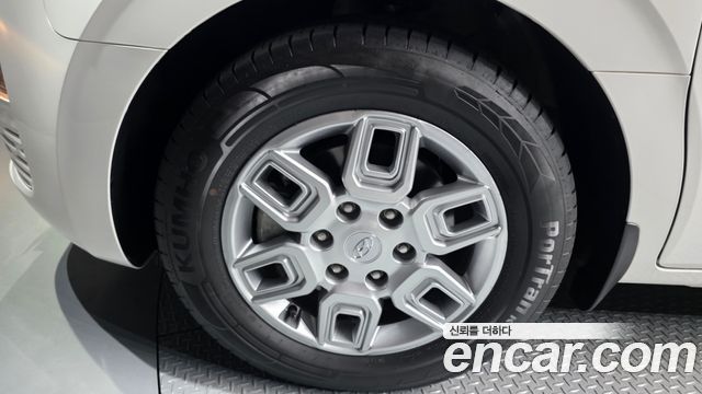 Hyundai Staria Cargo 5-Seater Modern 2022 — фото 5
