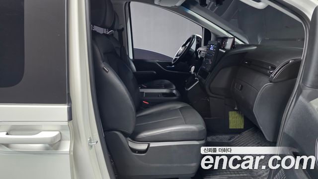 Hyundai Staria Cargo 5-Seater Modern 2022 — фото 11
