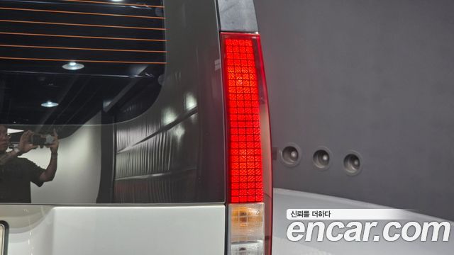 Hyundai Staria Cargo 5-Seater Modern 2022 — фото 23