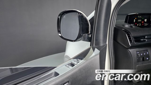 Hyundai Staria Cargo 5-Seater Modern 2022 — фото 26