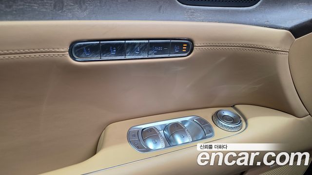 Genesis G90 (RS4) Gasoline 3.5 Turbo AWD 2022 — фото 28