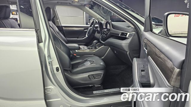 Toyota Highlander (IV) 2.5 4WD Limited 2023 — фото 26