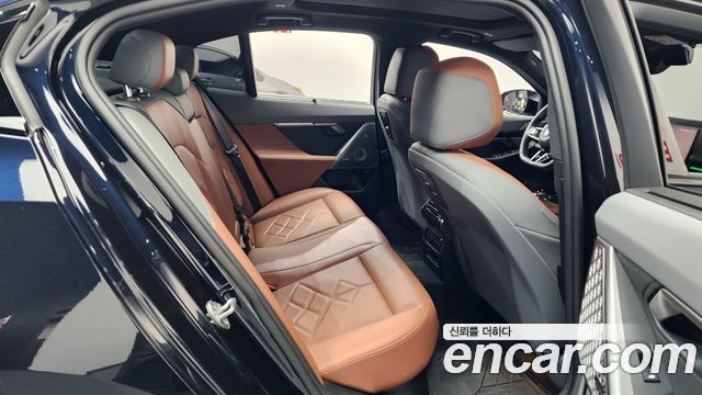 BMW 5 Series (G60) 530i xDrive M Sport 2024 — фото 11
