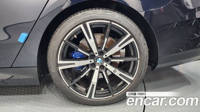 BMW 5 Series (G60) 530i xDrive M Sport 2024 — фото 21