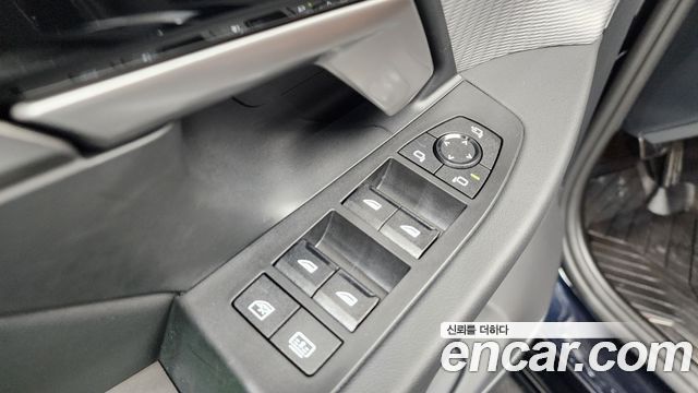 BMW 5 Series (G60) 530i xDrive M Sport 2024 — фото 36