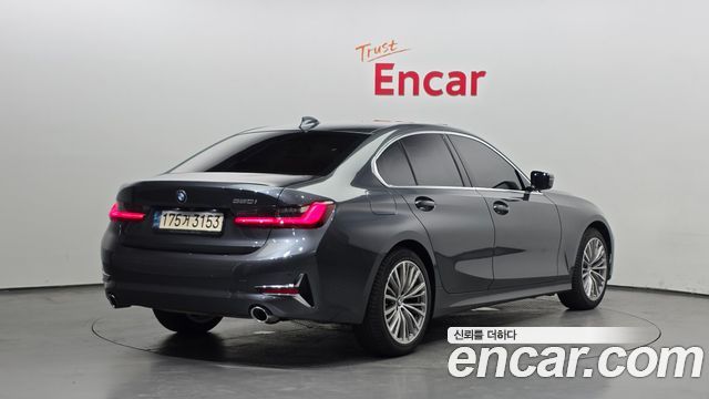 BMW 3 Series (G20) 320i Luxury 2022 — фото 2