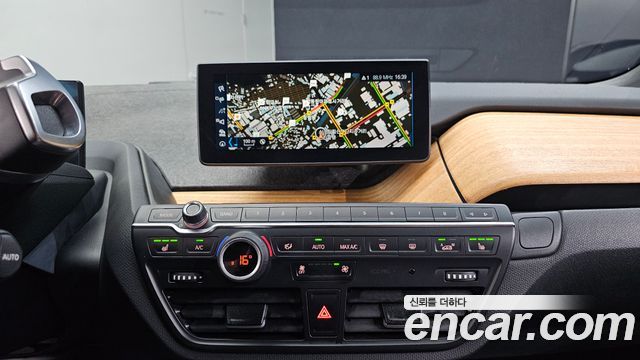 BMW i3 LUX 2018 — фото 14