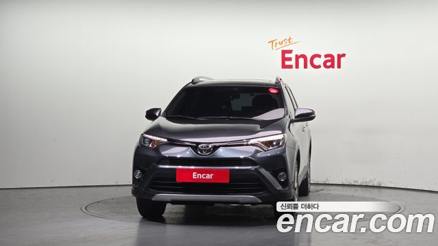 Toyota RAV4 2.5 2WD 4th 2017 — фото 3