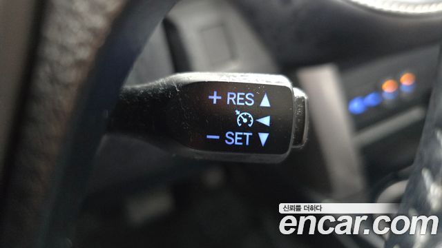 Toyota RAV4 2.5 2WD 4th 2017 — фото 18