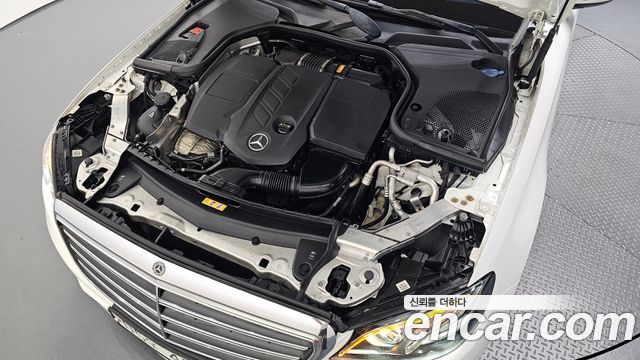 Mercedes-Benz E-Class (W213) E220d Exclusive 2019 — фото 6