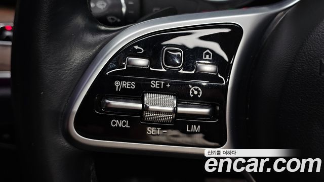 Mercedes-Benz E-Class (W213) E220d Exclusive 2019 — фото 14