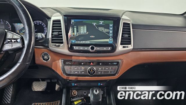 KG Mobility (SsangYong) Rexton Sports Diesel 2.2 4WD Noblesse 2019 — фото 13