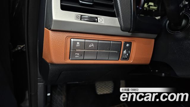KG Mobility (SsangYong) Rexton Sports Diesel 2.2 4WD Noblesse 2019 — фото 16