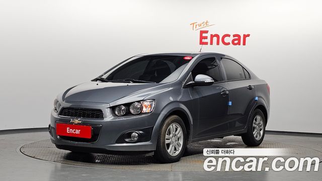 Chevrolet Aveo Sedan LS Deluxe 2014 — фото 1
