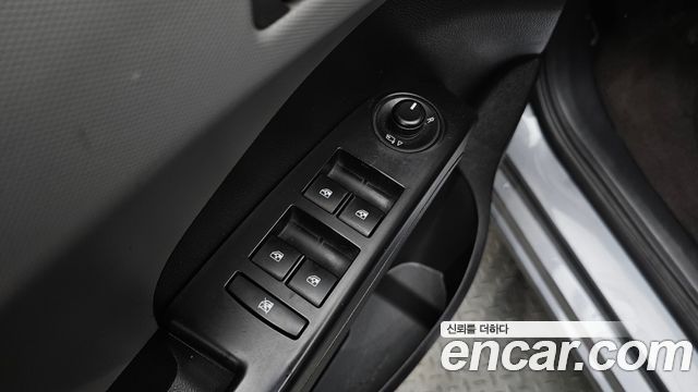 Chevrolet Aveo Sedan LS Deluxe 2014 — фото 13