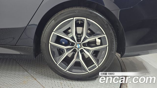 BMW 5 Series (G60) 520i M Sport 2024 — фото 21