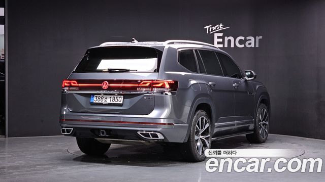 Volkswagen Atlas 2.0 TSI R-LINE 7-Seater 2025 — фото 2