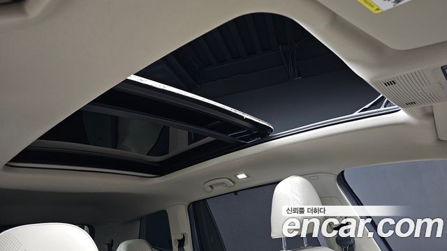 Volkswagen Atlas 2.0 TSI R-LINE 7-Seater 2025 — фото 19