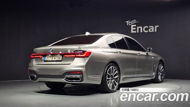 BMW 7 Series (G11) 745e iPerformance M Sport 2020 — фото 2