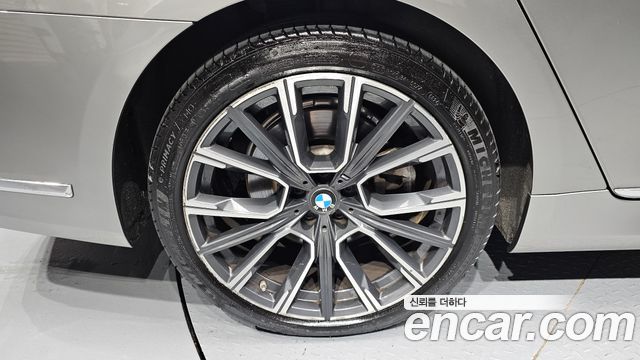 BMW 7 Series (G11) 745e iPerformance M Sport 2020 — фото 5