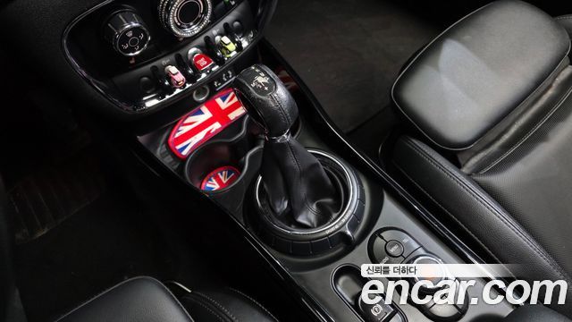 MINI Cooper Clubman Standard 2nd 2016 — фото 9