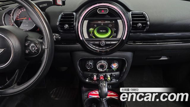 MINI Cooper Clubman Standard 2nd 2016 — фото 15