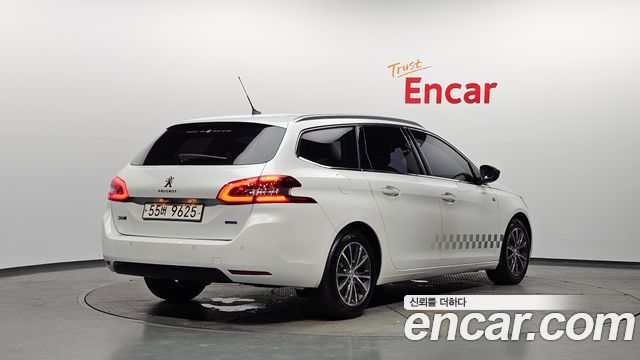 Peugeot 308SW (II) 2.0 BlueHDi Allure 2015 — фото 2