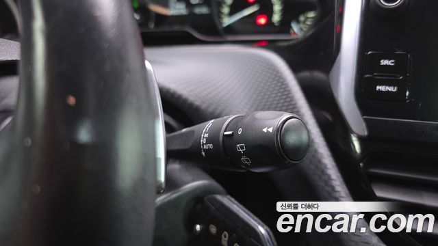 Peugeot 208 1.6 BlueHDi Allure 5 Door 2017 — фото 16