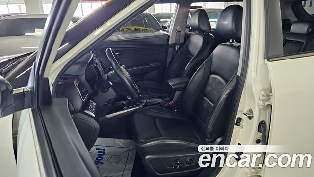 KG Mobility (SsangYong) Very New Tivoli Gasoline 1.5 2WD V3 2022 — фото 10
