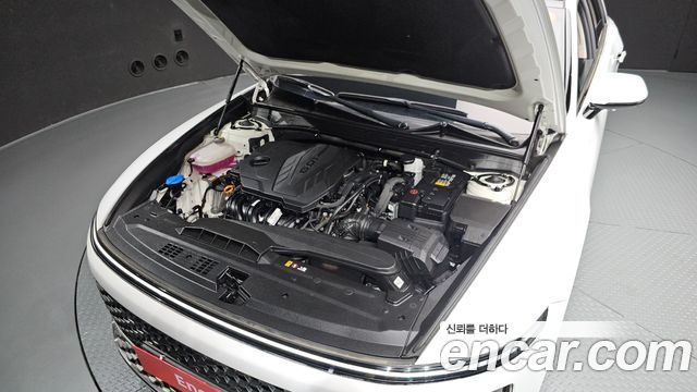 Hyundai Grandeur (GN7) 2,5 Gasoline 2WD Calligraphy 2023 — фото 6