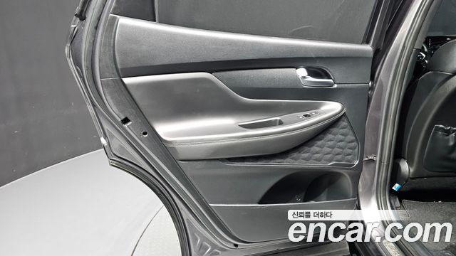 Hyundai Santa Fe Diesel 2.2 2WD Prestige 2021 — фото 25
