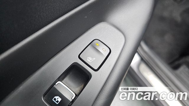 Hyundai Santa Fe Diesel 2.2 2WD Prestige 2021 — фото 27