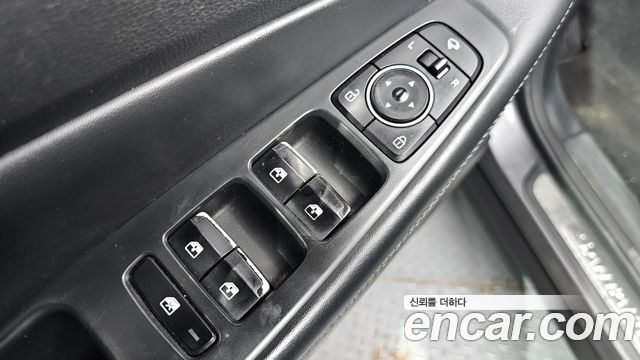 Hyundai Santa Fe Diesel 2.2 2WD Prestige 2021 — фото 29