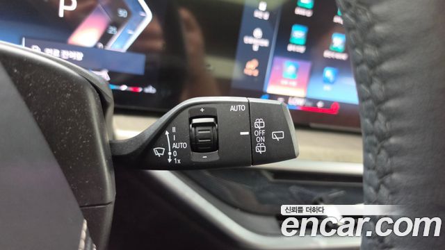 BMW X7 (G07) xDrive 40i Design Pure Excellence 7-Seater 2023 — фото 16