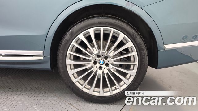 BMW X7 (G07) xDrive 40i Design Pure Excellence 7-Seater 2023 — фото 21