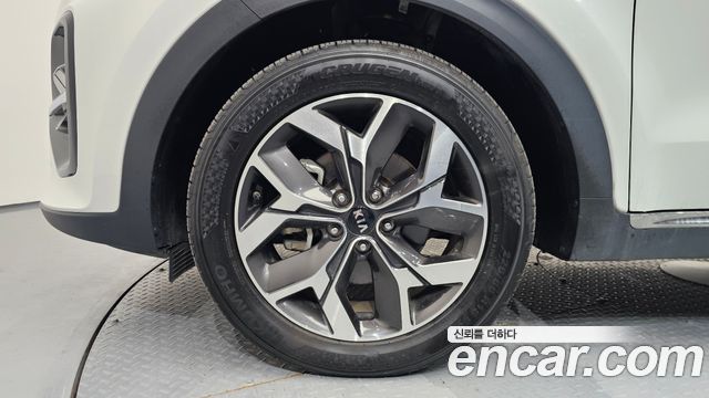 Kia Sportage The Bold Diesel 2.0 4WD Signature 2021 — фото 5