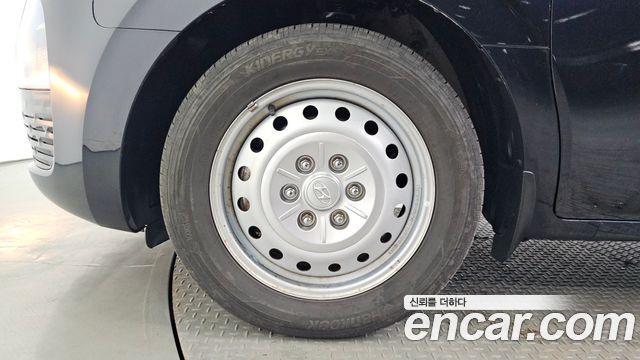 Hyundai Staria Cargo 5-Seater Smart 2022 — фото 5