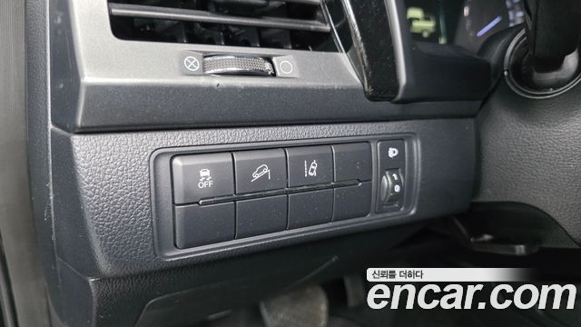 KG Mobility (SsangYong) Rexton Sports Diesel 2.2 4WD Prestige 2021 — фото 13