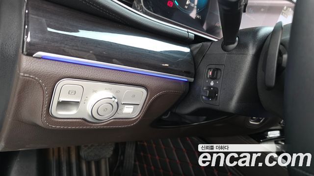 Mercedes-Benz GLE-Class (W167) GLE300d 4MATIC 2023 — фото 17