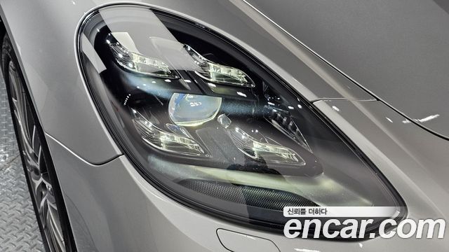 Porsche Panamera (971) 4.0 Turbo 2018 — фото 22