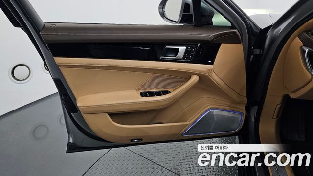 Porsche Panamera (971) 4.0 Turbo 2018 — фото 24