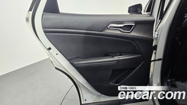 Kia Sportage Hybrid (V) HEV 1.6 2WD Signature X Line 2025 — фото 25