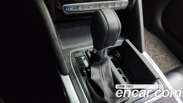 Renault Korea SM6 1.3 TCe Feel 2023 — фото 9