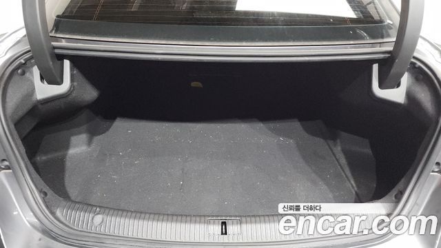 Renault Korea SM6 1.3 TCe Feel 2023 — фото 19