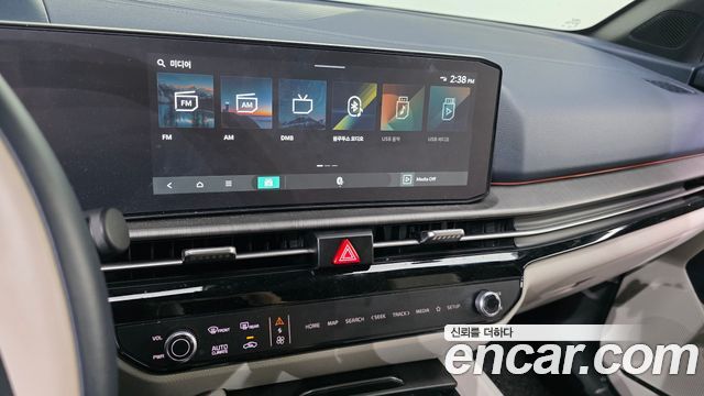 Kia Sportage (V) Gasoline 1.6 Turbo 4WD Signature X Line 2026 — фото 14