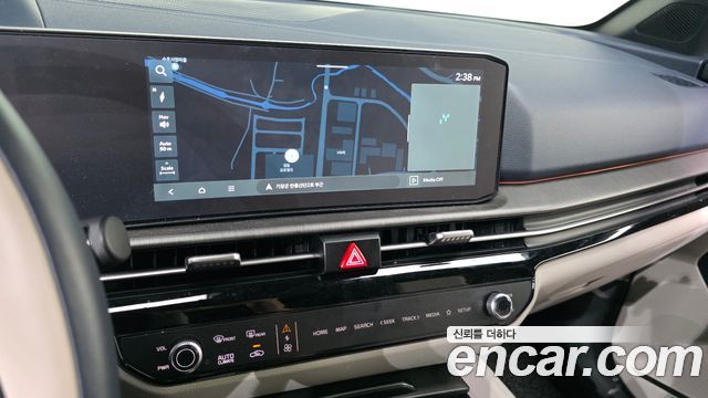Kia Sportage (V) Gasoline 1.6 Turbo 4WD Signature X Line 2026 — фото 15