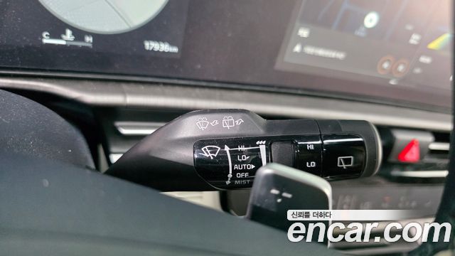 Kia Sportage (V) Gasoline 1.6 Turbo 4WD Signature X Line 2026 — фото 28
