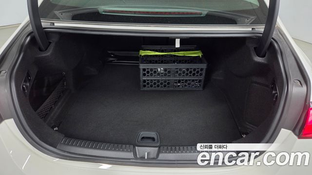 Mercedes-Benz E-Class (W214) E200 Avantgarde 2026 — фото 16