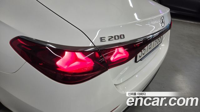 Mercedes-Benz E-Class (W214) E200 Avantgarde 2026 — фото 18