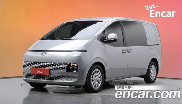 Hyundai Staria Cargo 5-Seater Modern 2022 — фото 1
